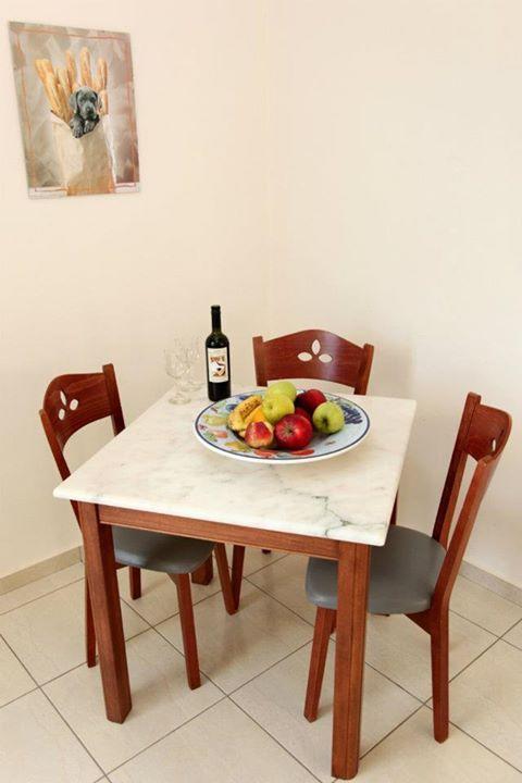 Alfa Hotel Apartments Jeráni Haníon Szoba fotó