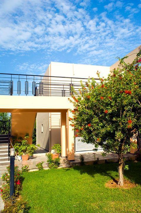 Alfa Hotel Apartments Jeráni Haníon Kültér fotó